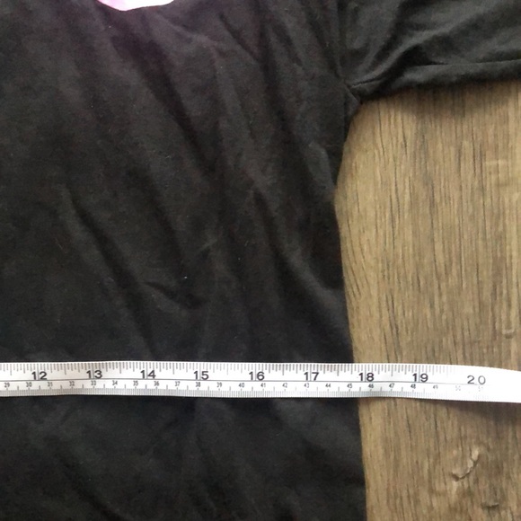 SOLD! ❤️Jeffree Star V-Day exclusive 2020 t-shirt ❤️ - Picture 7 of 8